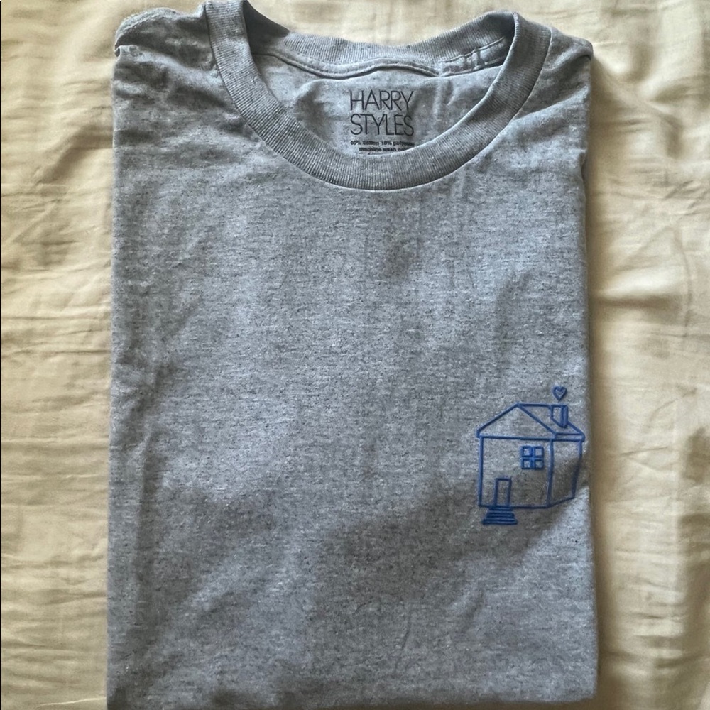 Harry’s House tracklist shirt